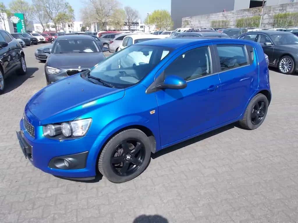 Chevrolet Aveo 1.6 LTZ, Klima, SHZ, PDC, Aluf. Allwetter 09/2012-photo-0