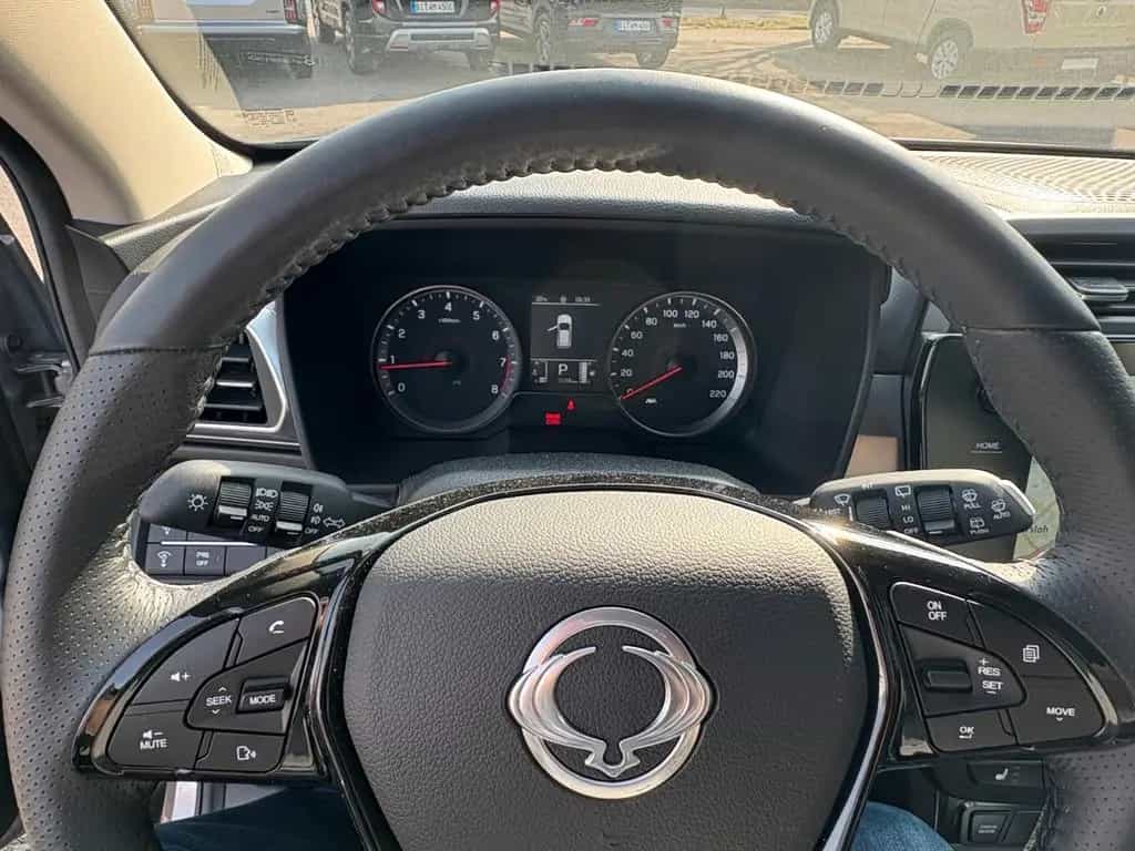 Ssangyong Tivoli Blackline 1,5 AT 2WD 01/2025-photo-8
