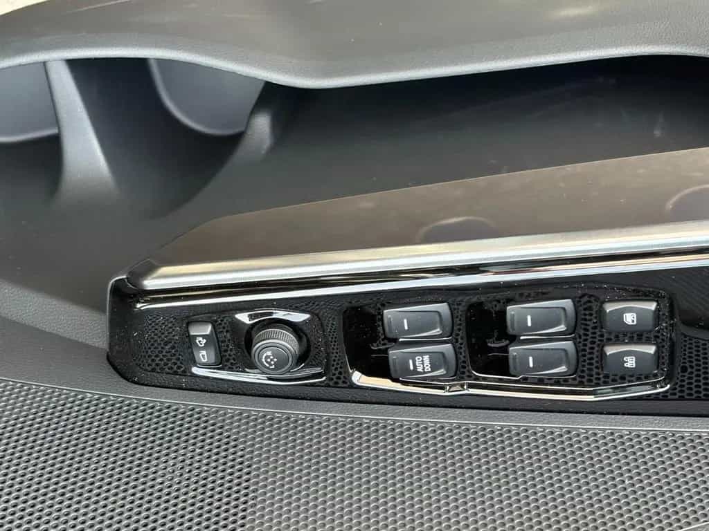 Ssangyong Tivoli Blackline 1,5 AT 2WD 01/2025-photo-9