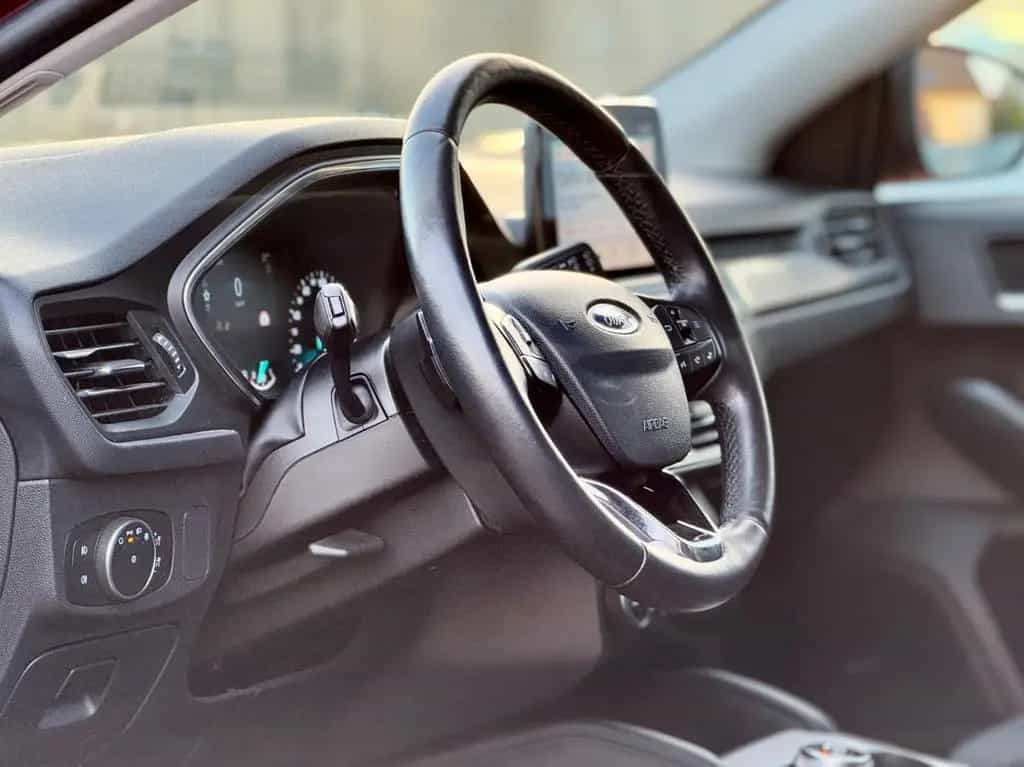 Ford Focus Turnier 1.5 EcoBoost Aut. Titanium LED|KAM 04/2019-photo-9