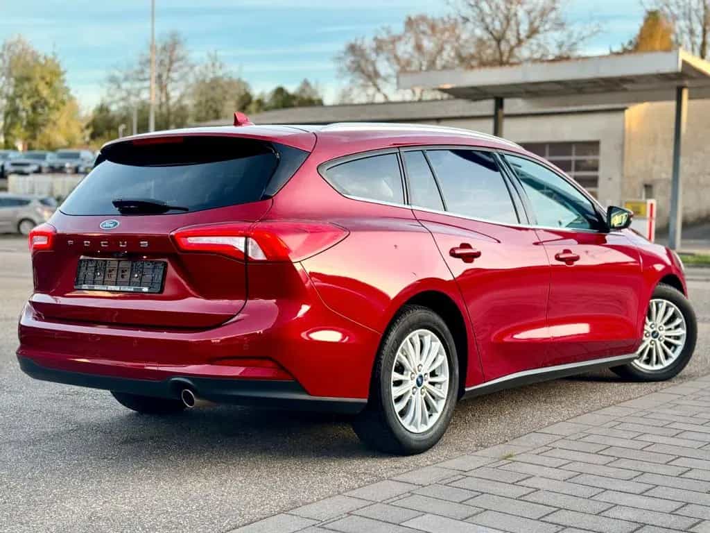 Ford Focus Turnier 1.5 EcoBoost Aut. Titanium LED|KAM 04/2019-photo-6