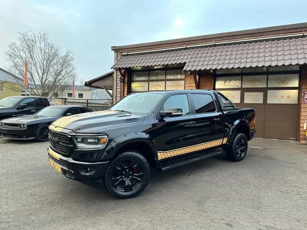 Dodge RAM LIFT*BÜGEL*OFFROAD*LED*AHK*NAVI*GARANTIE+SERVICE 12/2019-photo-1