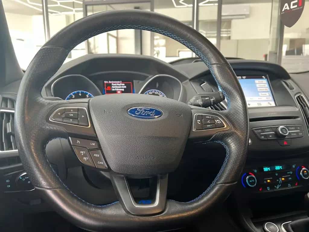 Ford Focus Lim. RS, 1.H. -TSZ, Kamera, RecaroS., SH 01/2017-photo-18