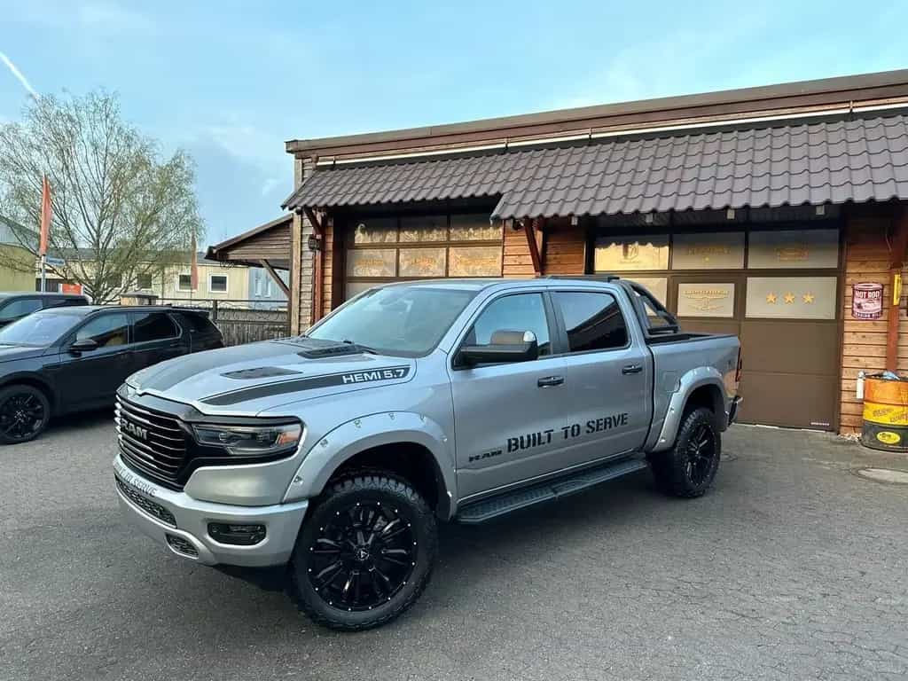Dodge RAM BUILT TO SERVE*4X4*OFF-ROAD*BÜGEL*AHK*NAVI*SERVI 10/2021-photo-0