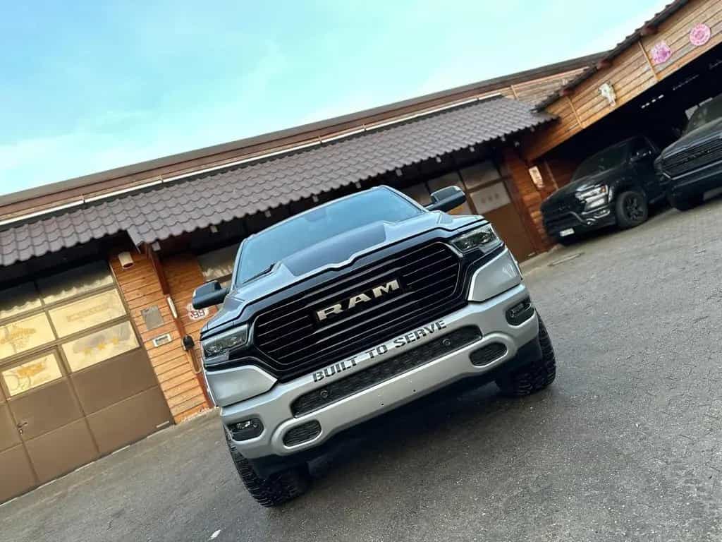 Dodge RAM BUILT TO SERVE*4X4*OFF-ROAD*BÜGEL*AHK*NAVI*SERVI 10/2021-photo-10