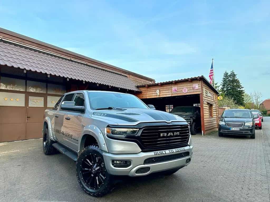 Dodge RAM BUILT TO SERVE*4X4*OFF-ROAD*BÜGEL*AHK*NAVI*SERVI 10/2021-photo-11