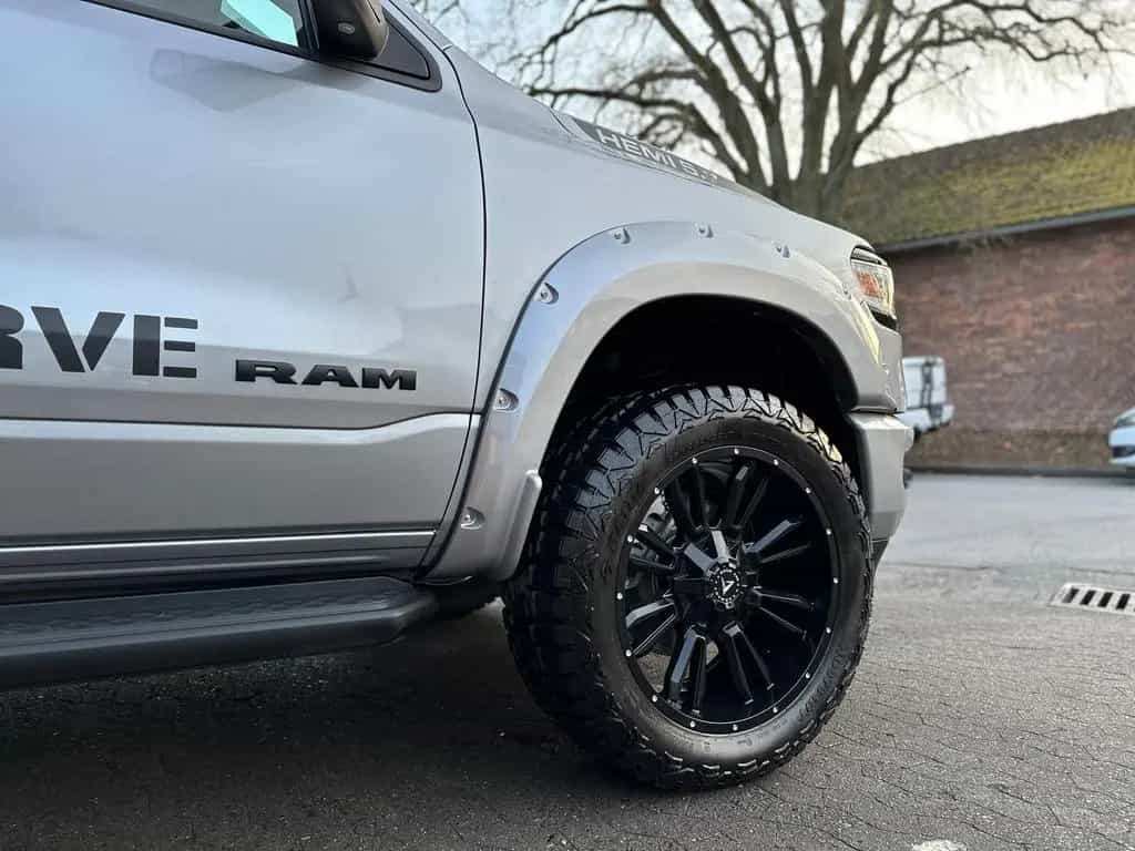 Dodge RAM BUILT TO SERVE*4X4*OFF-ROAD*BÜGEL*AHK*NAVI*SERVI 10/2021-photo-23