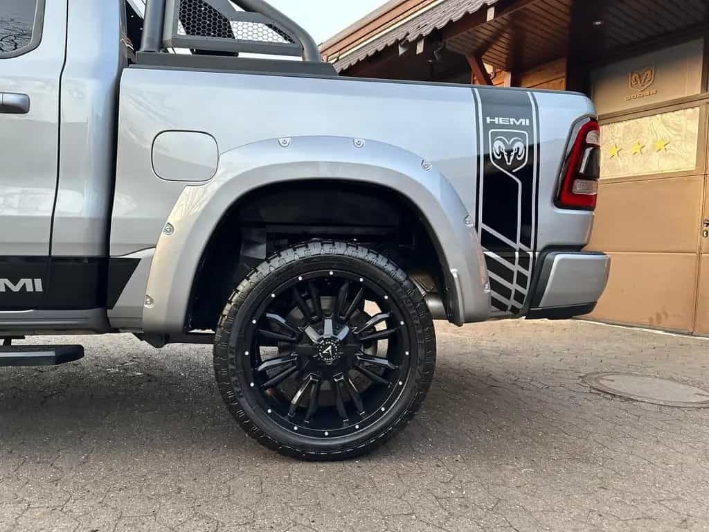 Dodge RAM BUILT TO SERVE*4X4*OFF-ROAD*BÜGEL*AHK*NAVI*SERVI 10/2021-photo-33