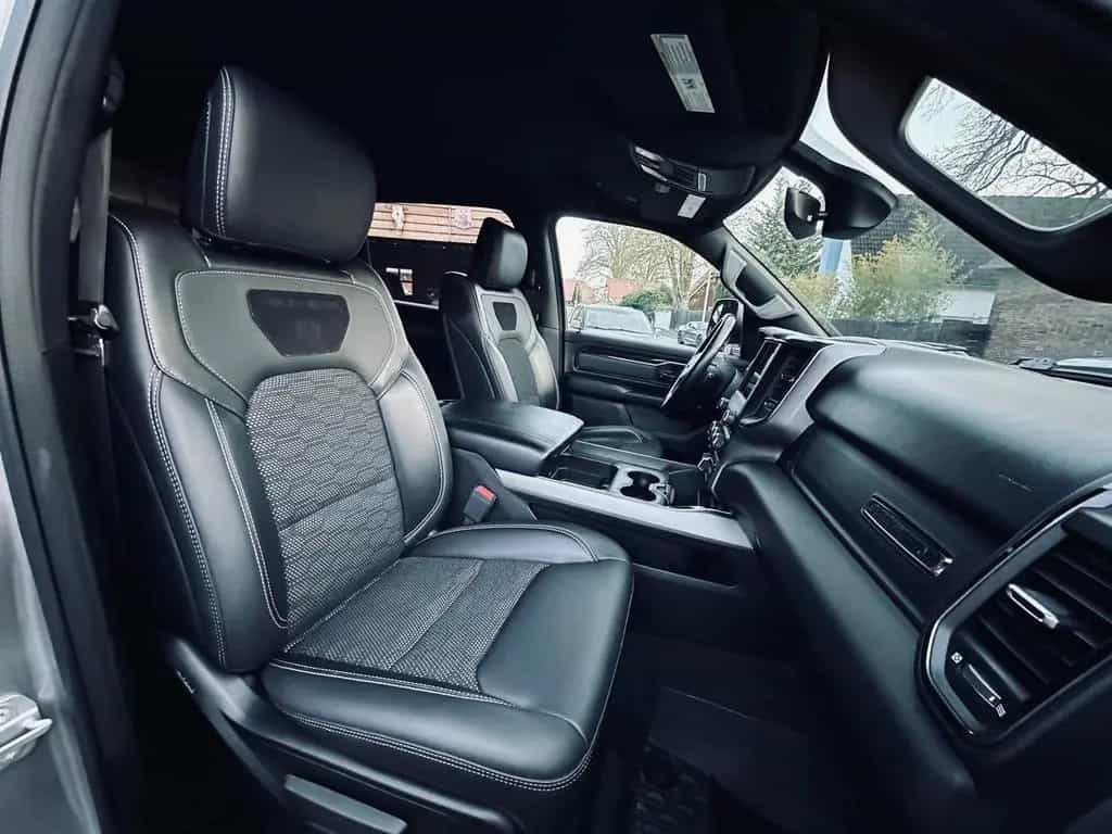 Dodge RAM BUILT TO SERVE*4X4*OFF-ROAD*BÜGEL*AHK*NAVI*SERVI 10/2021-photo-43