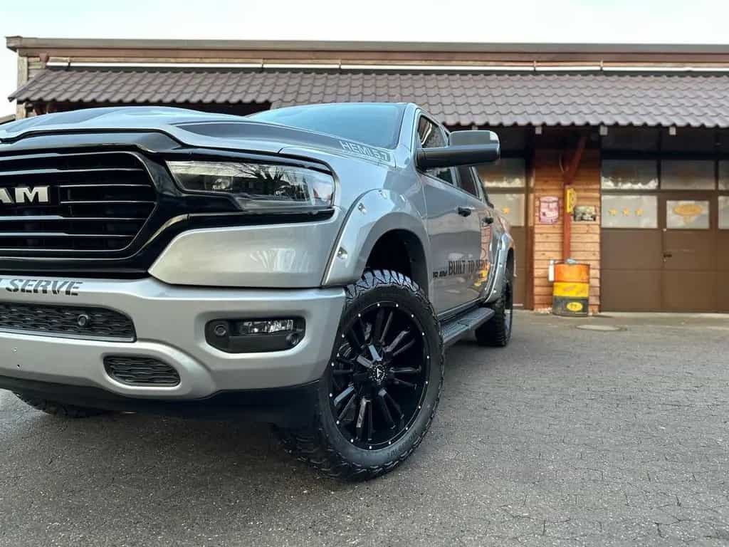 Dodge RAM BUILT TO SERVE*4X4*OFF-ROAD*BÜGEL*AHK*NAVI*SERVI 10/2021-photo-5