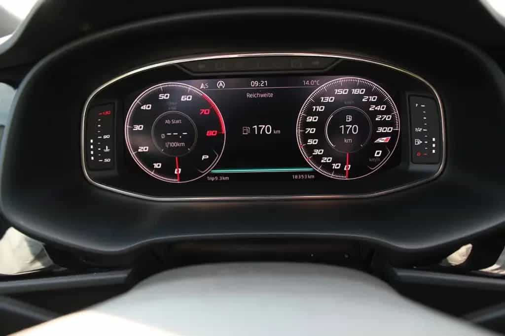 Seat Leon Cupra 300, Navi, Sitzhzg.,19"Zoll Alu 05/2019-photo-5