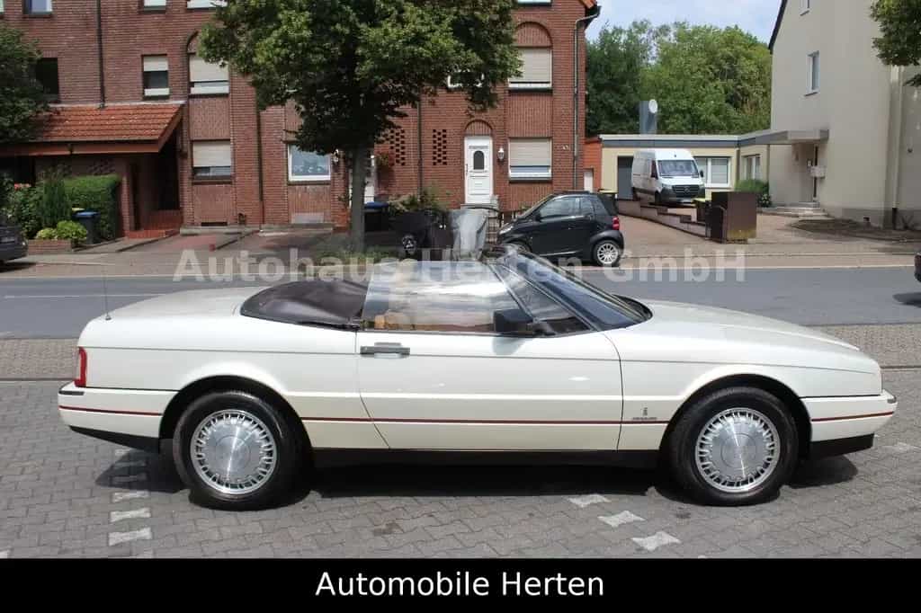 Cadillac Allante Cabrio*V8*HARDTOP*AUTOMATIK*KLIMA*LEDER* 02/1987-photo-7