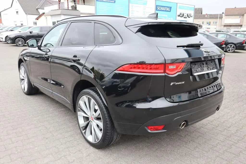 Jaguar F-Pace 30d AWD R-Sport 01/2020-photo-8