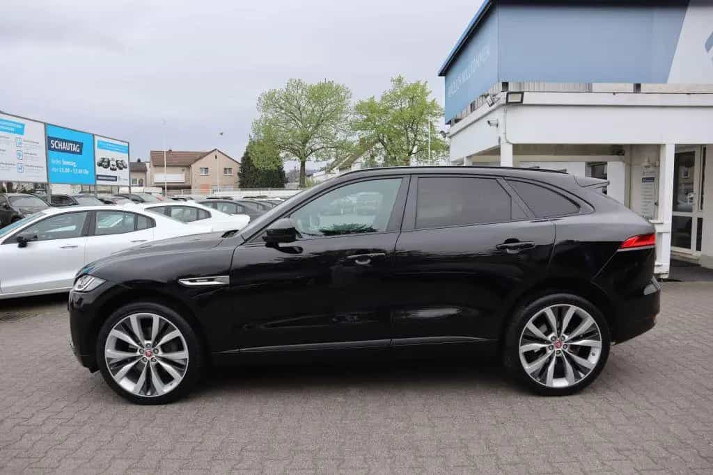 Jaguar F-Pace 30d AWD R-Sport 01/2020-photo-9