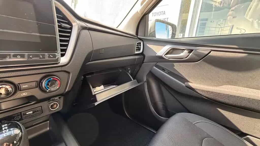 Isuzu D-Max 1.9,DSL,DC 4x4 2026 *FOR EXPORT OUT OF EU* null-photo-12