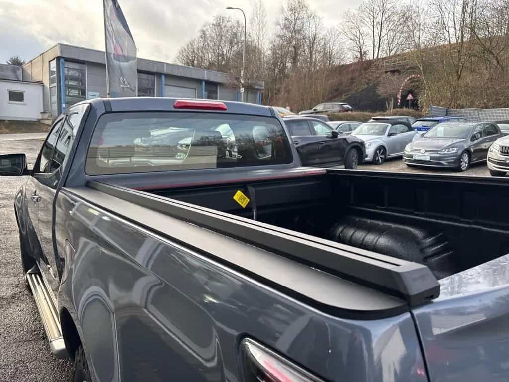 Isuzu D-Max LSE Space Cab All-Terrain 4WD 6AT AHK Roll 11/2025-photo-10