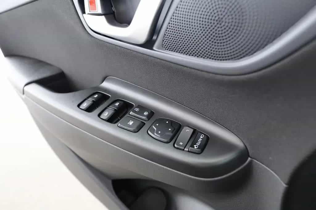 Hyundai Kona 1.6 T-Gdi PRIME*DCT HUD Kamera LED Navi 07/2023-photo-9