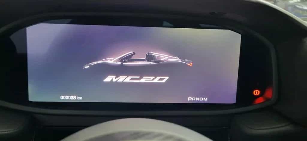 Maserati MC20 Cielo 11/2023-photo-5