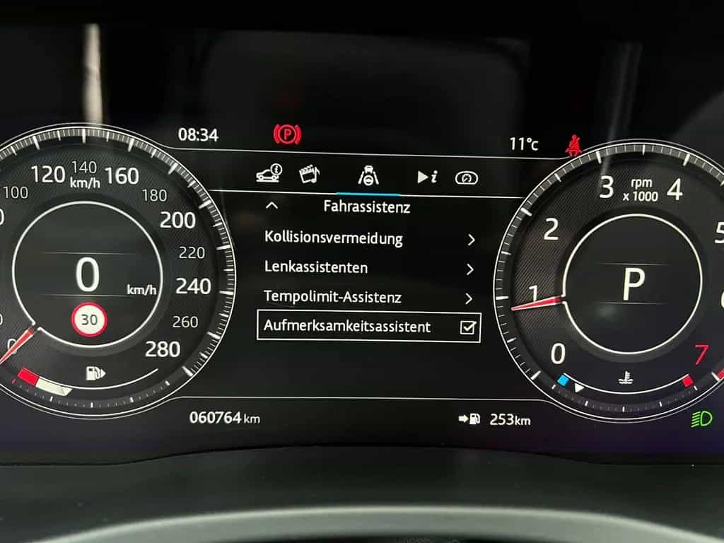 Jaguar XE P250 SE*CAMERA*VIRTUAL COCKPIT*MATRIX LED* 01/2020-photo-14