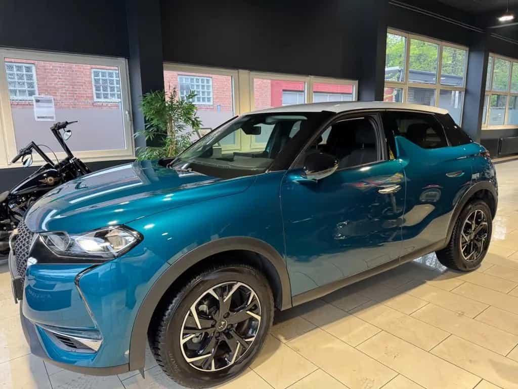 DS Automobiles DS3 DS 3 Crossback Bastille 04/2023-photo-2