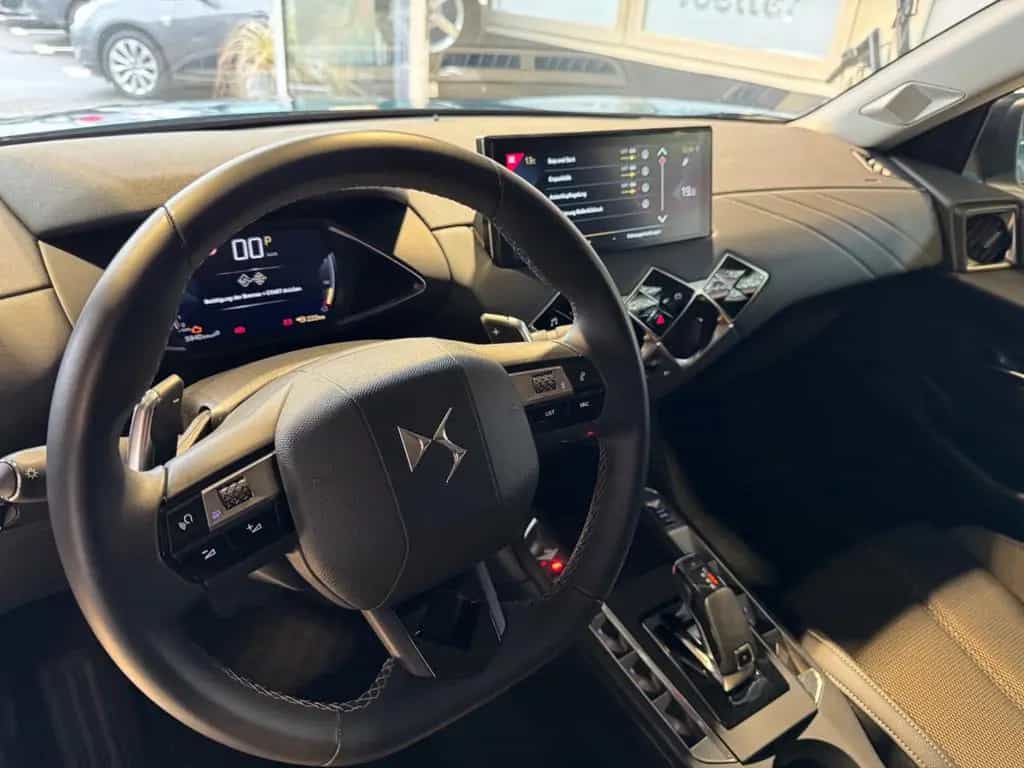 DS Automobiles DS3 DS 3 Crossback Bastille 04/2023-photo-8