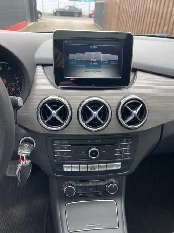 Mercedes-Benz B 220 B -Klasse B 220 4Matic 7G Automatik 02/2015-photo-12