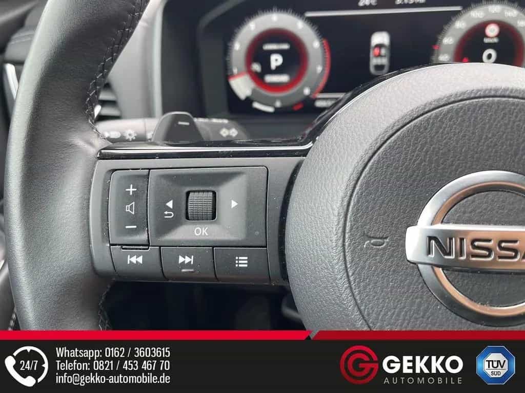 Nissan Qashqai Tekna +360 KAMERA+LED+APP+NAVI+ACC+SZH 02/2023-photo-28