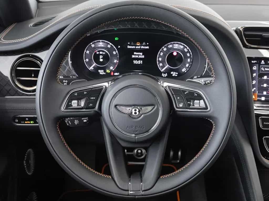 Bentley Bentayga S Black Edition V8 von BENTLEY 12/2025-photo-10