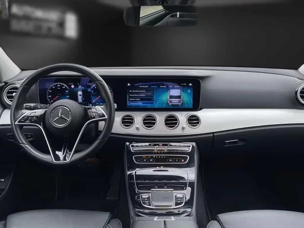 Mercedes-Benz E 300 Avantgarde Vollleder*LED*Kamera*Wides*DAB* 01/2022-photo-11