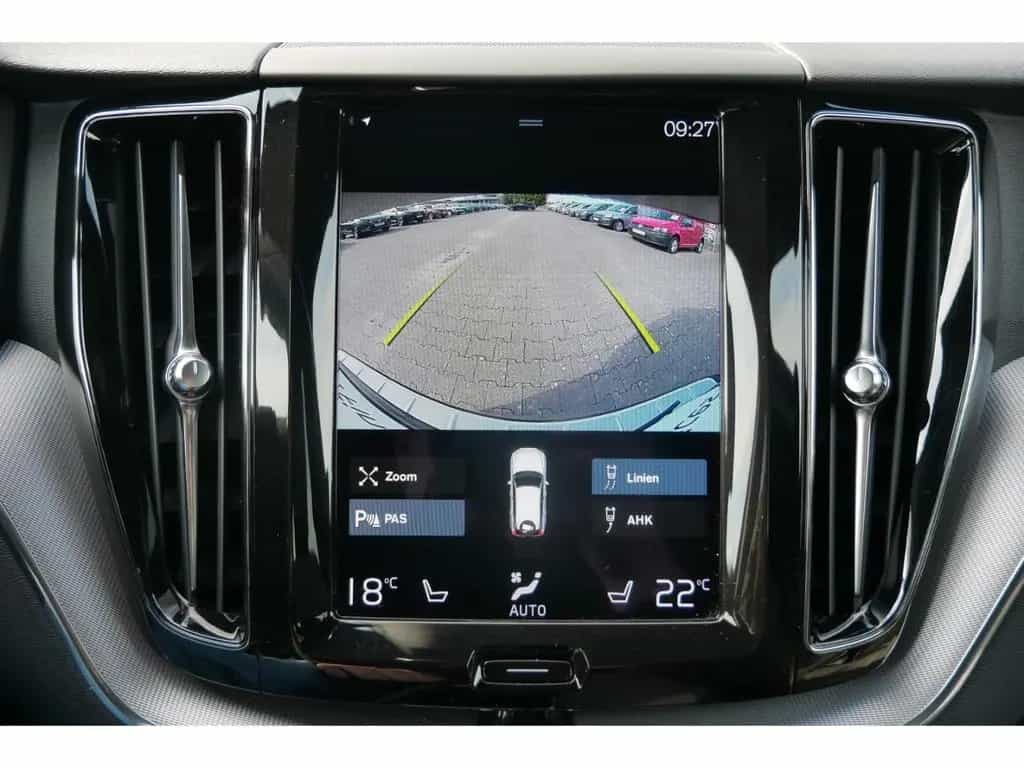 Volvo XC60 R Design AWD B4 LED+Navi+Leder+AHK+PDC+19'' 02/2021-photo-15