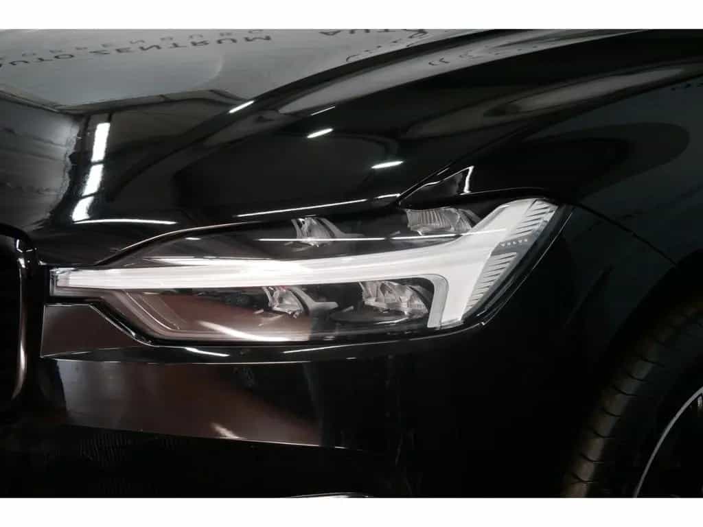 Volvo XC60 R Design AWD B4 LED+Navi+Leder+AHK+PDC+19'' 02/2021-photo-16