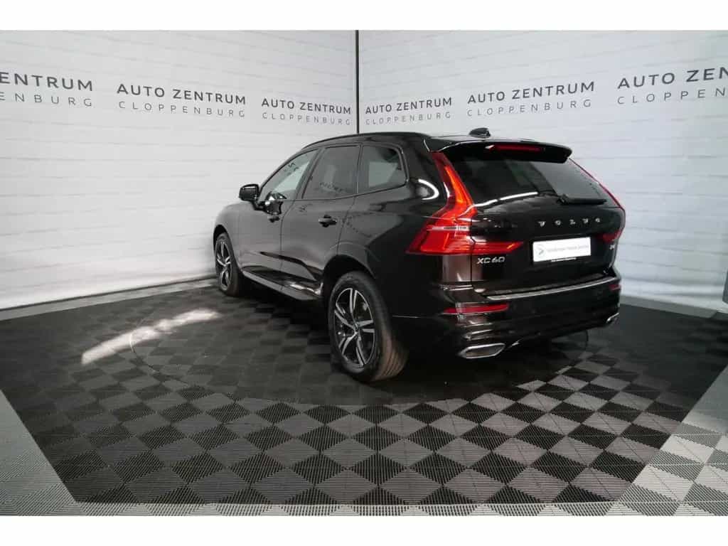 Volvo XC60 R Design AWD B4 LED+Navi+Leder+AHK+PDC+19'' 02/2021-photo-2