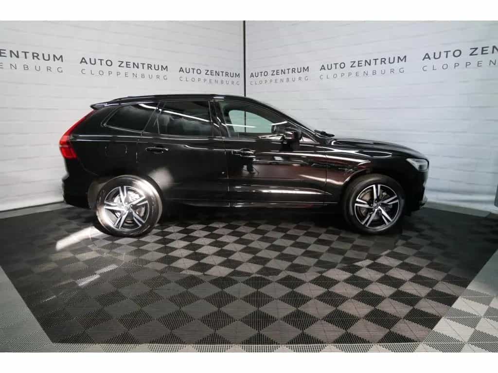 Volvo XC60 R Design AWD B4 LED+Navi+Leder+AHK+PDC+19'' 02/2021-photo-5