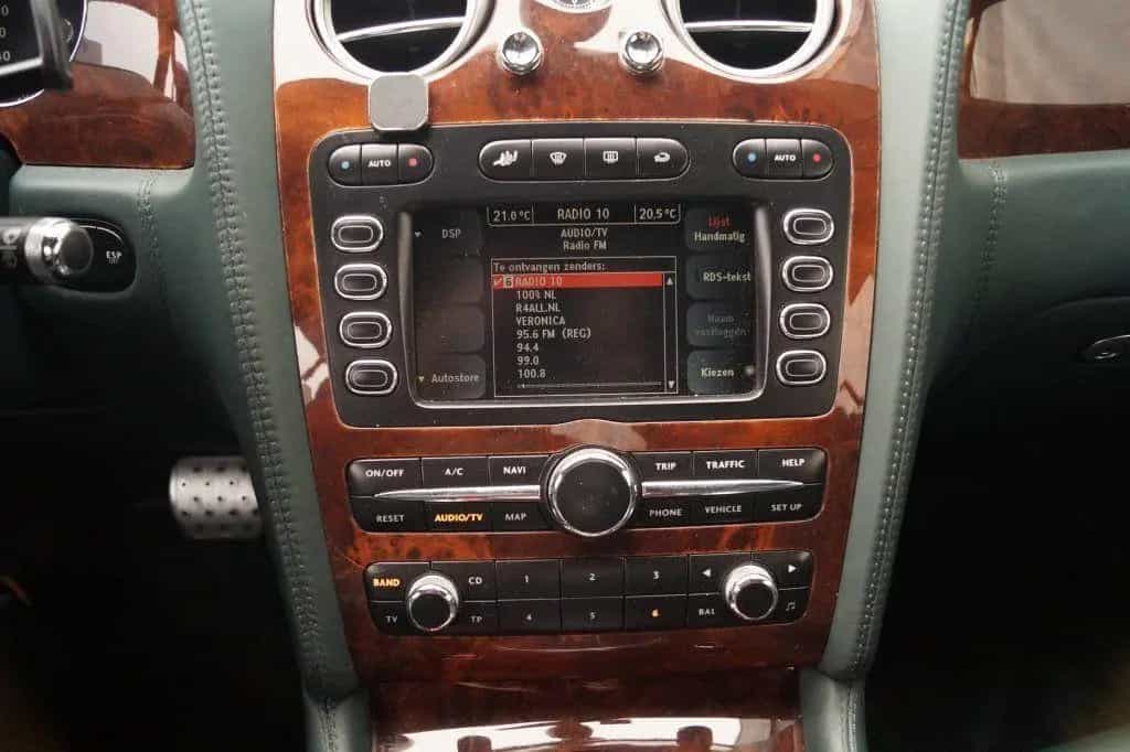 Bentley Continental GT 6.0 W12 560pk Mulliner -LEER-NAVI 06/2007-photo-19