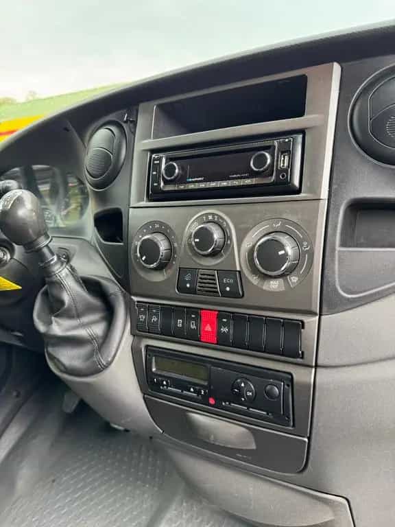 Iveco Daily Kasten HKa 50 C... Radstand 3950 09/2014-photo-16