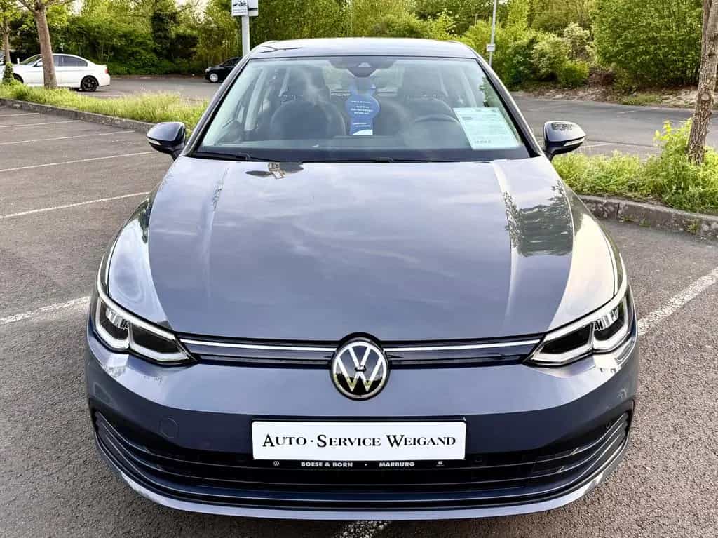Volkswagen Golf VIII Lim. Life Edition Navi 09/2020-photo-1