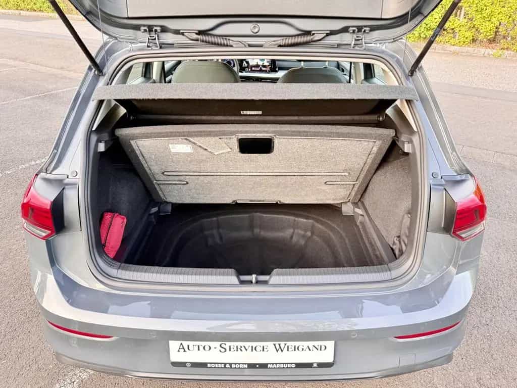 Volkswagen Golf VIII Lim. Life Edition Navi 09/2020-photo-17