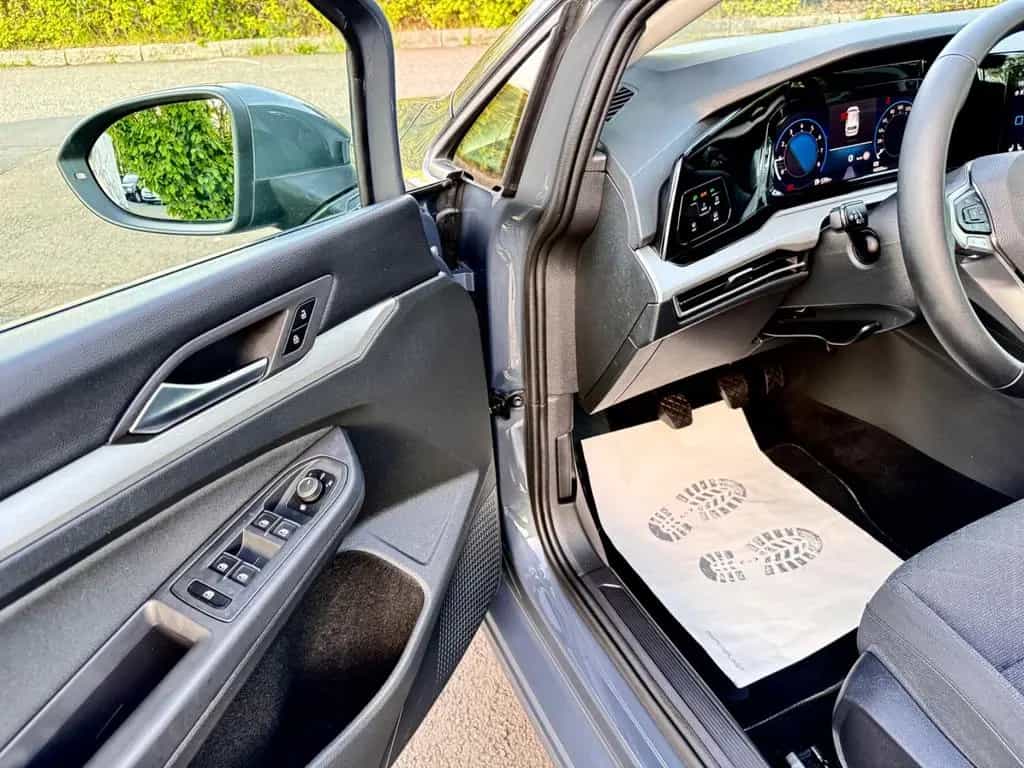 Volkswagen Golf VIII Lim. Life Edition Navi 09/2020-photo-20