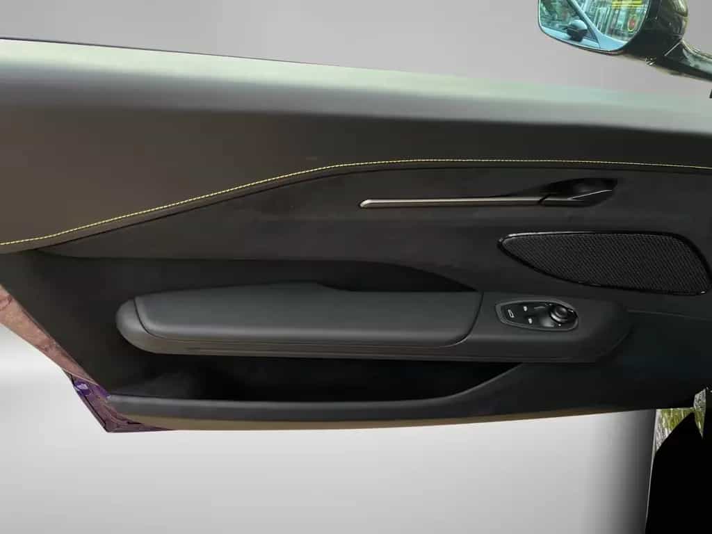 Aston Martin V8 Vantage MY25 / Carbon/ Soundsystem null-photo-6