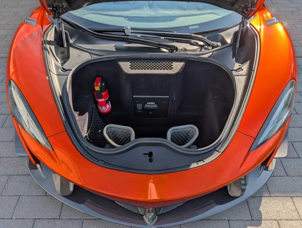 McLaren 620R / Limited 225 Stück/Werks-GARANTIE 11/26 02/2021-photo-5