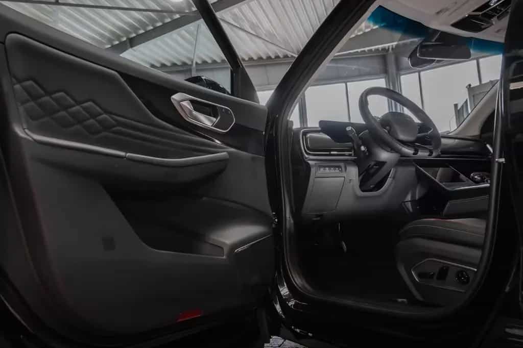 BAIC Beijing X75 X75  AHK  M&S  Klimaauto.  Pano  USB 11/2024-photo-12