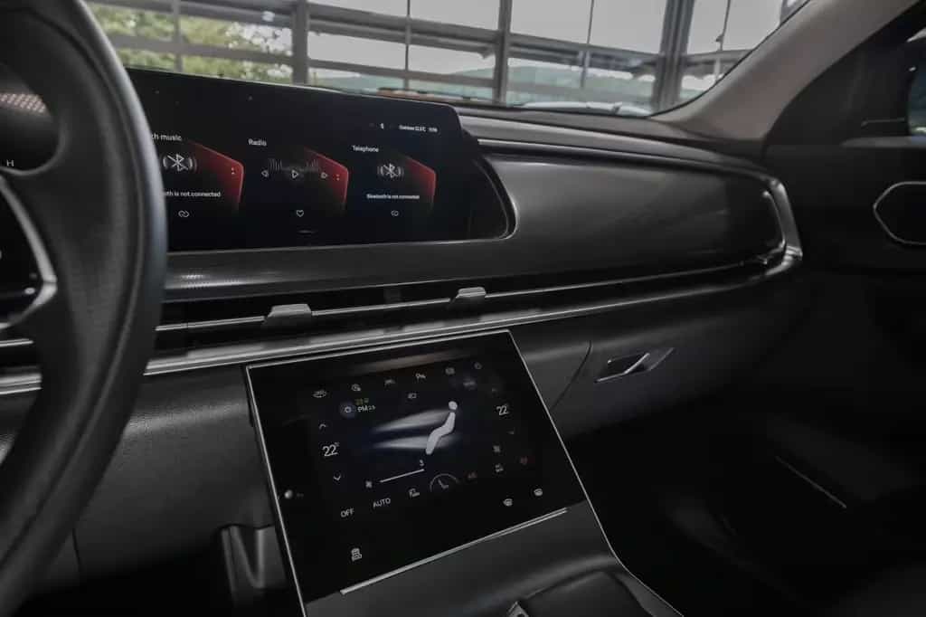 BAIC Beijing X75 X75  AHK  M&S  Klimaauto.  Pano  USB 11/2024-photo-15
