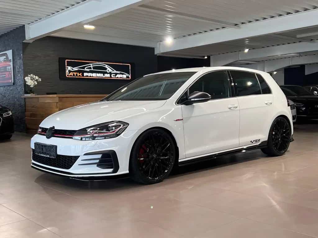 Volkswagen Golf 2.0 TSI DSG GTI TCR ACC 19Zoll NAVI 1.HAND 08/2019-photo-0