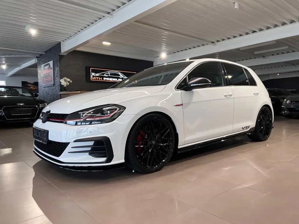 Volkswagen Golf 2.0 TSI DSG GTI TCR ACC 19Zoll NAVI 1.HAND 08/2019-photo-2