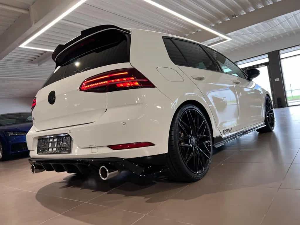 Volkswagen Golf 2.0 TSI DSG GTI TCR ACC 19Zoll NAVI 1.HAND 08/2019-photo-7