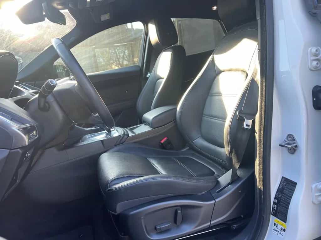 Jaguar E-Pace S AWD*PANO*VIRTUAL*MERIDIAN*1HAND*KAMERA* 11/2018-photo-11
