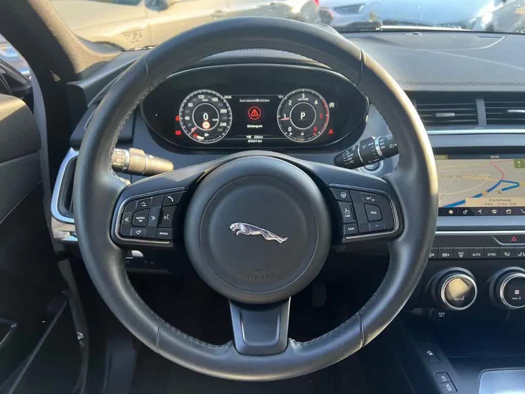 Jaguar E-Pace S AWD*PANO*VIRTUAL*MERIDIAN*1HAND*KAMERA* 11/2018-photo-12