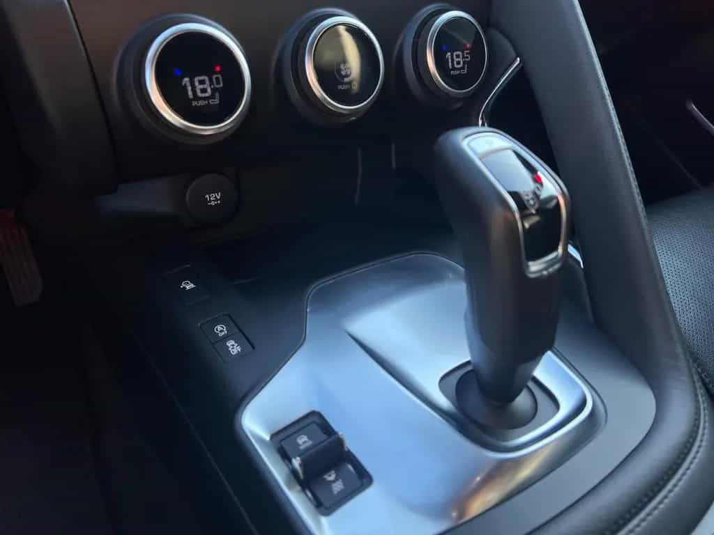 Jaguar E-Pace S AWD*PANO*VIRTUAL*MERIDIAN*1HAND*KAMERA* 11/2018-photo-16
