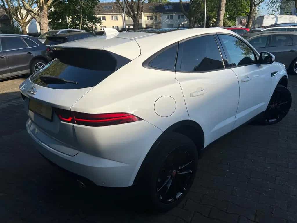 Jaguar E-Pace S AWD*PANO*VIRTUAL*MERIDIAN*1HAND*KAMERA* 11/2018-photo-5