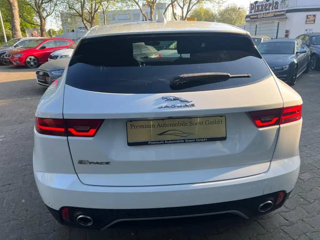 Jaguar E-Pace S AWD*PANO*VIRTUAL*MERIDIAN*1HAND*KAMERA* 11/2018-photo-6